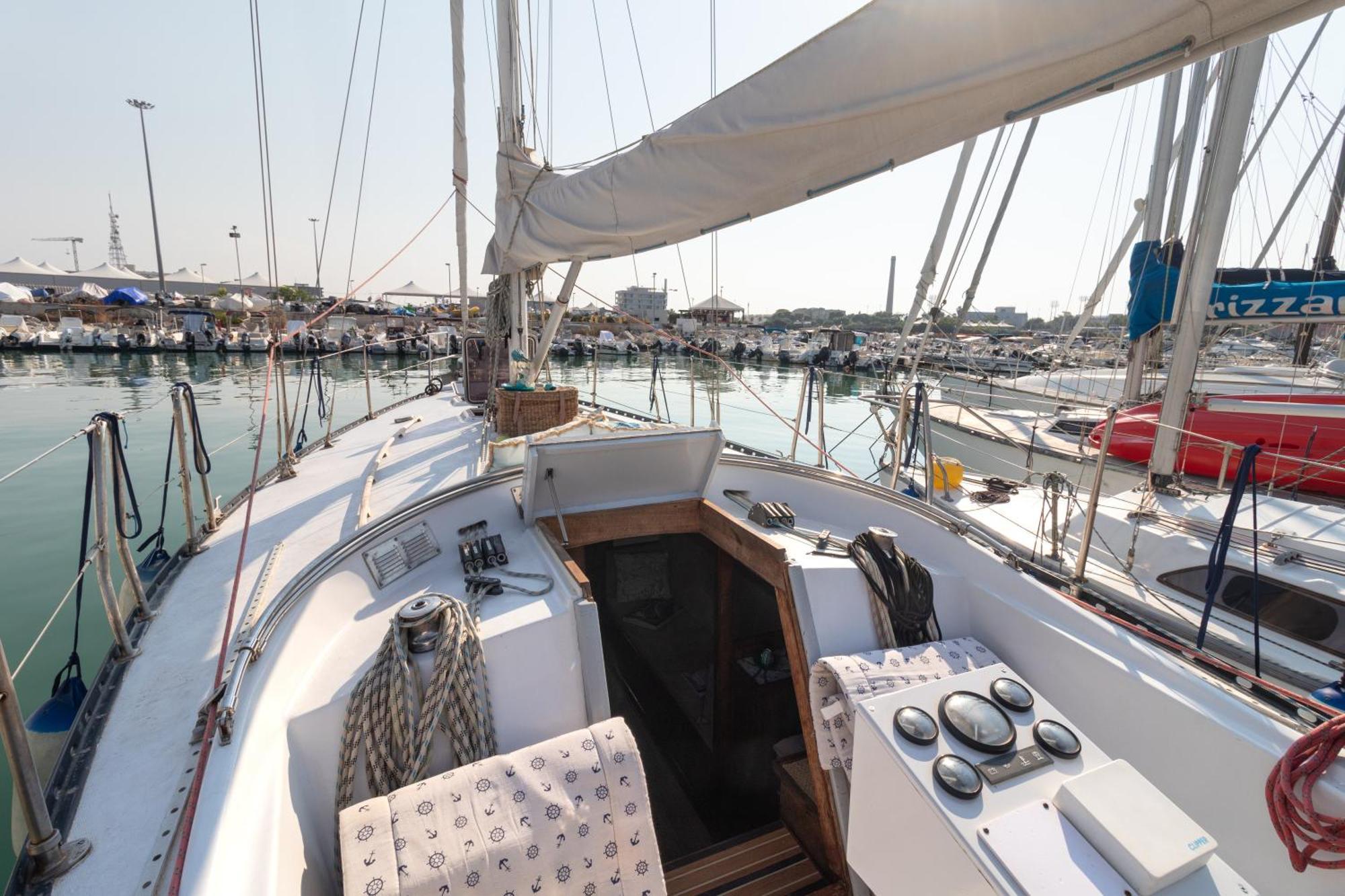 מלון בארי Quo Vadis Yacht מראה חיצוני תמונה