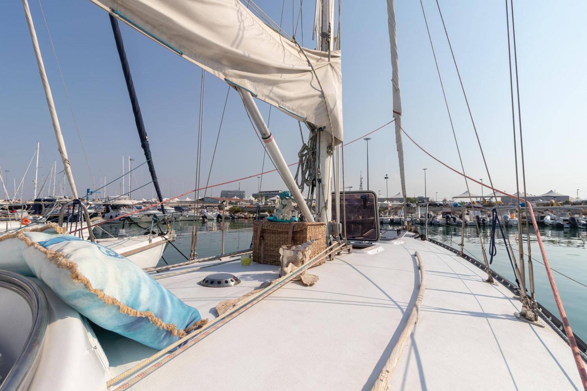 מלון בארי Quo Vadis Yacht מראה חיצוני תמונה